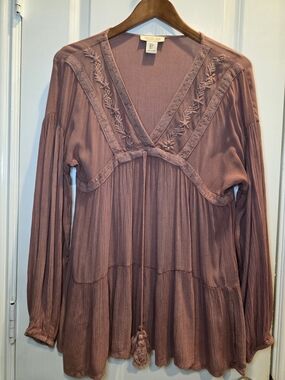 Rachel Zoe Boho V-Neck Embroidered Peasant Top in Dusty Rose